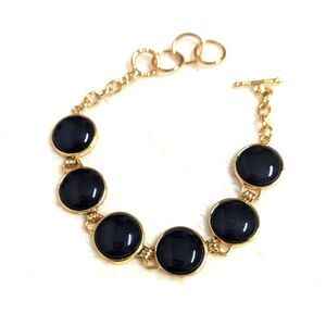 NWOT Black Acrylic Cabachon Goldtone Disc Bracelet